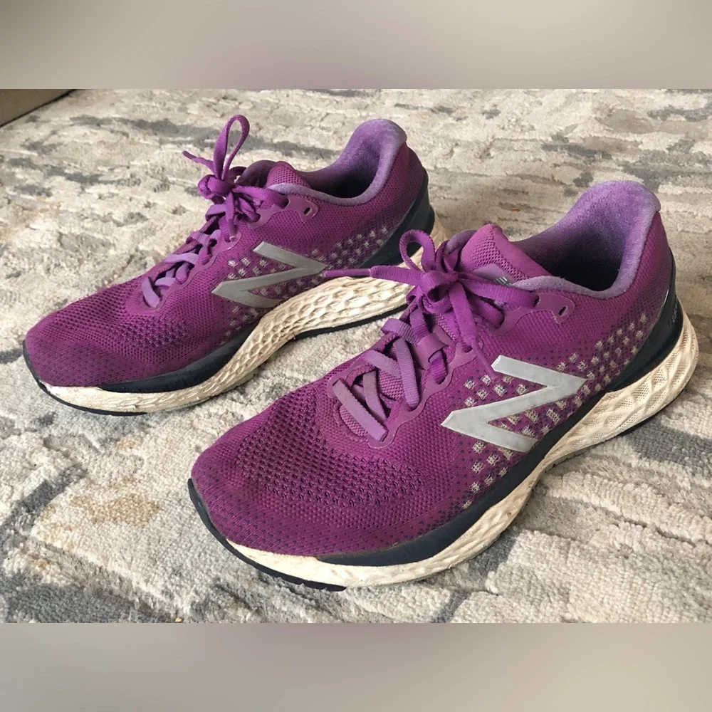 Purple New Balance 880 Running Shoes Fresh Foam size 7.5